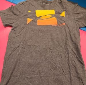 Men's Under Armour t-shirt